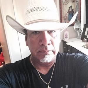 Meet your Posher, Jose